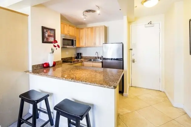 City View Studio with Kitchenette