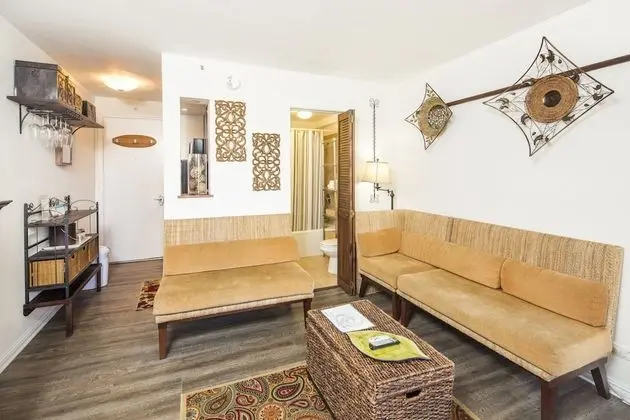 City View Studio with Kitchenette