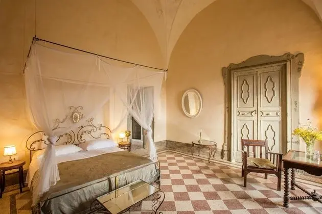 Romantic Tek Büyük Yataklı Oda, 1 Büyük (Queen) Boy Yatak, Şehir Manzaralı
