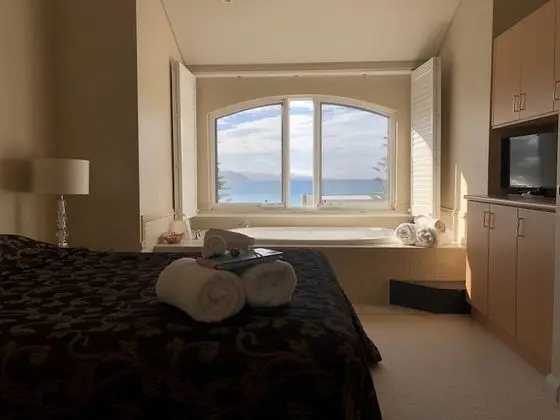 Deluxe Apart Daire, 2 Yatak Odası, Plaj Manzaralı, Denize Sıfır