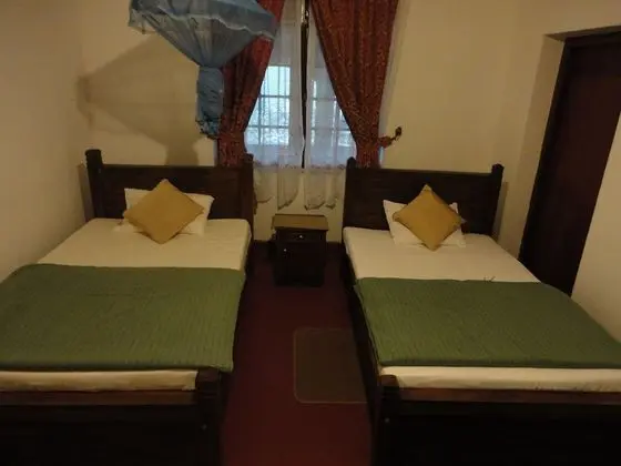 Deluxe Tek Büyük veya İki Ayrı Yataklı Oda, 1 Yatak Odası, Balkon, Göl Manzaralı