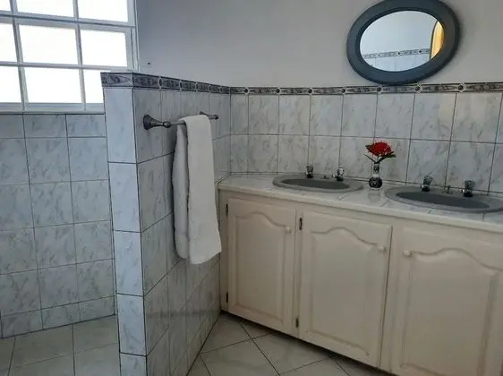 Villa 10 (3 Bedroom Villa with Roof Deck and Pool Access)