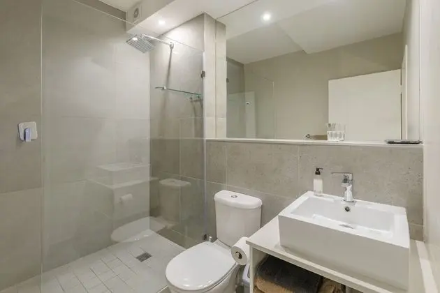 Three Bedroom Luxury Apartment with Patio