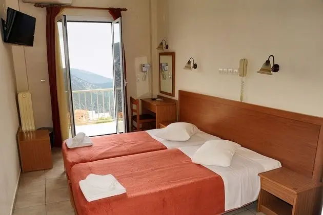 İki Ayrı Yataklı Oda, Koy Manzaralı