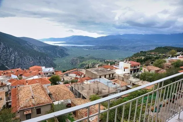 İki Ayrı Yataklı Oda, Koy Manzaralı