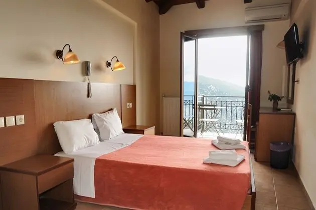 Panoramic Tek Büyük veya İki Ayrı Yataklı Oda