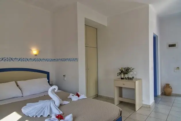 Stüdyo, Deniz Manzaralı (2 persons)