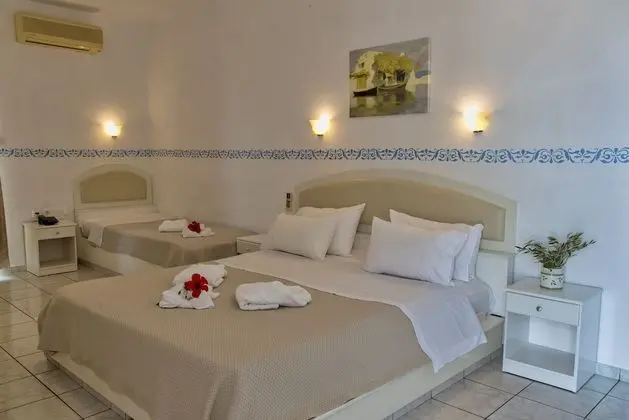 Stüdyo, Deniz Manzaralı (3 persons)