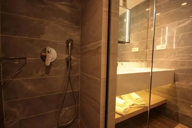 Superior Tek Büyük veya İki Ayrı Yataklı Oda