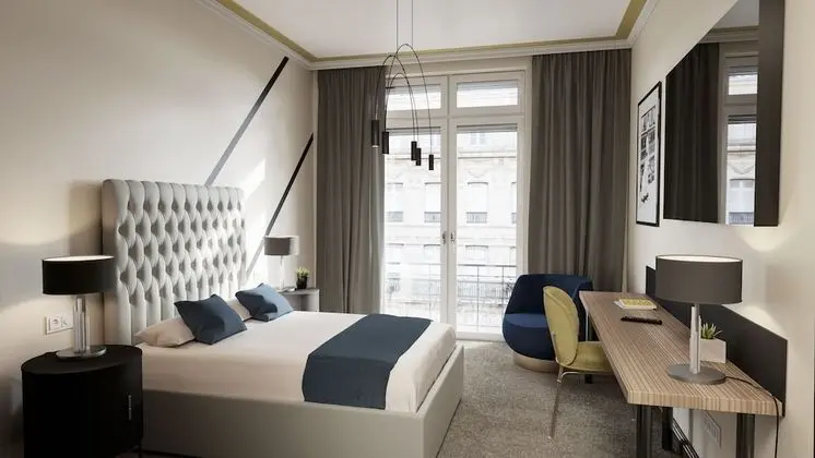 Tek Büyük Yataklı Oda