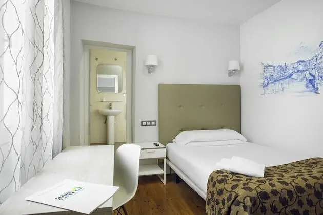 Standard Tek Kişilik Oda