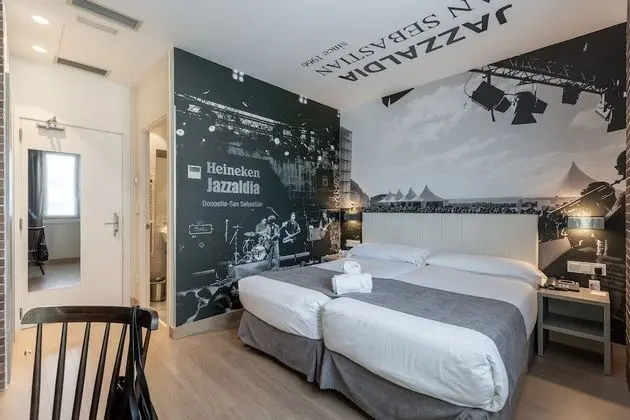 İki Ayrı Yataklı Oda