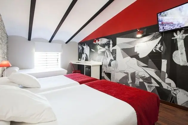 Üç Kişilik Oda (2 Adults + 1 Child)
