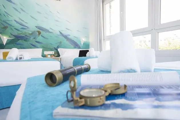 Üç Kişilik Oda, 3 Tek Kişilik Yatak