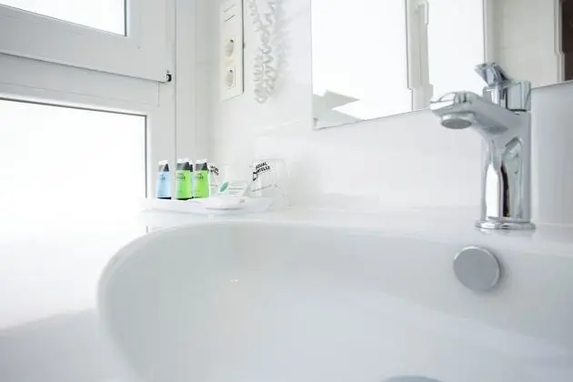 Üç Kişilik Oda, 3 Tek Kişilik Yatak