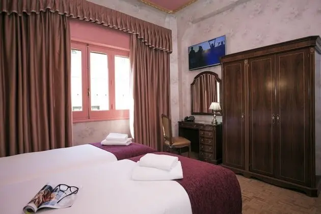 İki Ayrı Yataklı Oda