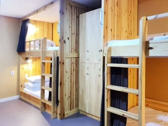 Ortak Ranzalı Oda (4 people)