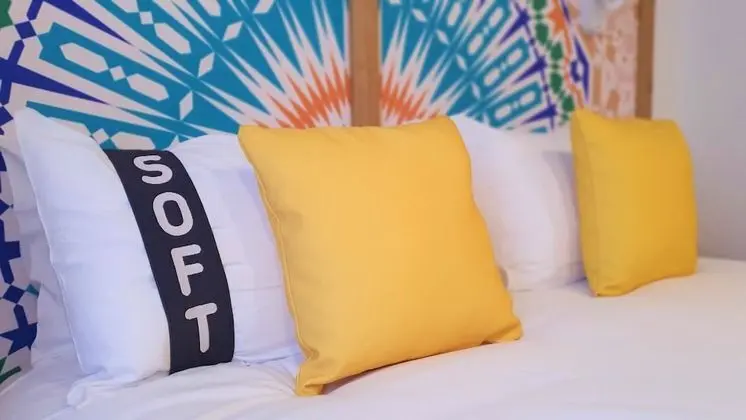 Tek Büyük Yataklı Oda, 1 Büyük (Queen) Boy Yatak, Balkon, Şehir Manzaralı