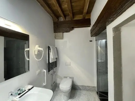 Tek Büyük Yataklı Oda (Palazzo D'Anghiari)