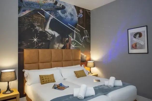 Tek Büyük Yataklı Oda (Palazzo D'Anghiari)