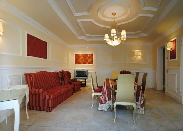 Deluxe Stüdyo Süit, 5 Yatak Odası, Engellilere Uygun, Havuz Manzaralı (Children up to 12 free)