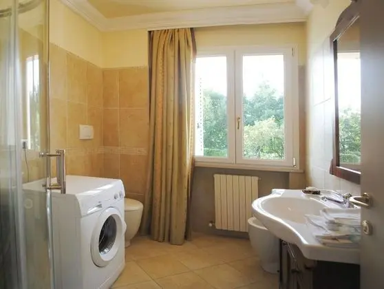 Deluxe Stüdyo Süit, 5 Yatak Odası, Engellilere Uygun, Havuz Manzaralı (Children up to 12 free)