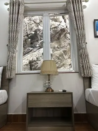 İki Ayrı Yataklı Oda, Dağ Manzaralı