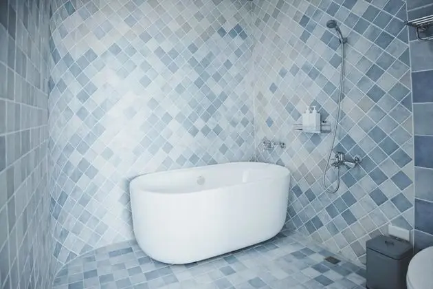Deluxe Tek Büyük Yataklı Oda, Balkon, Okyanus Manzaralı