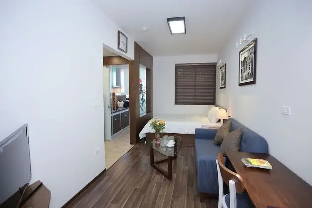 Deluxe Stüdyo, 1 En Büyük (King) Boy Yatak