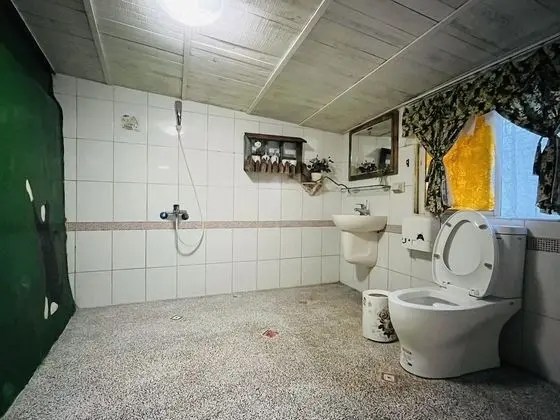 Gallery Ev, 2 Yatak Odası, Mutfak, Avlu