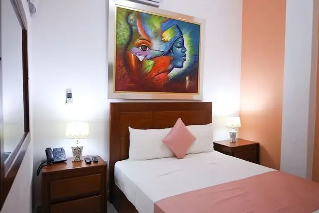 Studio 1 Bed
