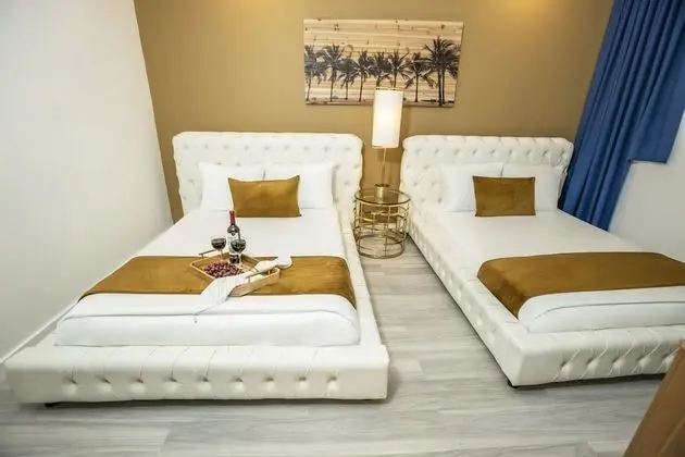 Oda, 2 Çift Kişilik Yatak