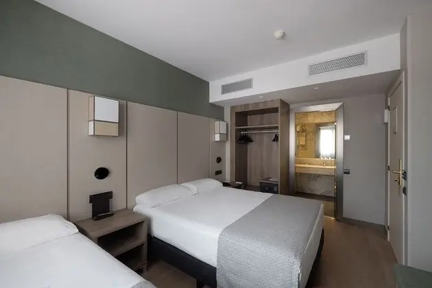 Üç Kişilik Oda (3 adults)