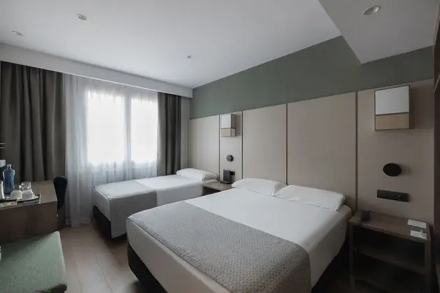 Üç Kişilik Oda (3 adults)