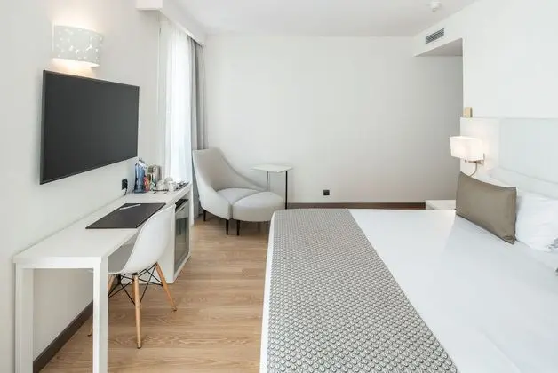 Superior Büyük Yataklı Tek Kişilik Oda