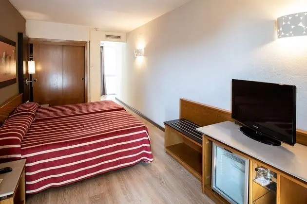 Üç Kişilik Oda (2 adults + 1 children)