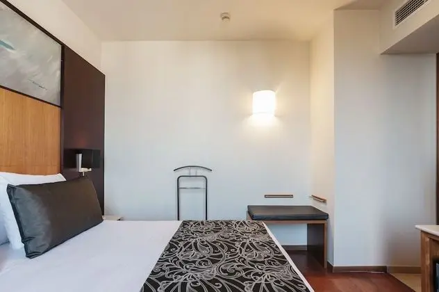 Premium Oda, Teras
