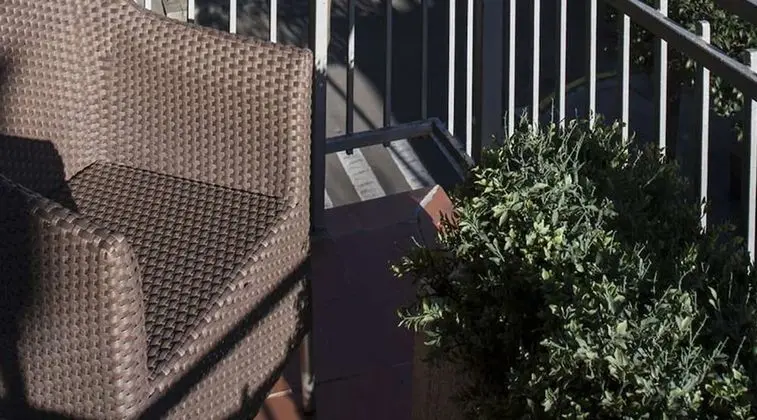 Büyük Yataklı Tek Kişilik Oda, Balkon