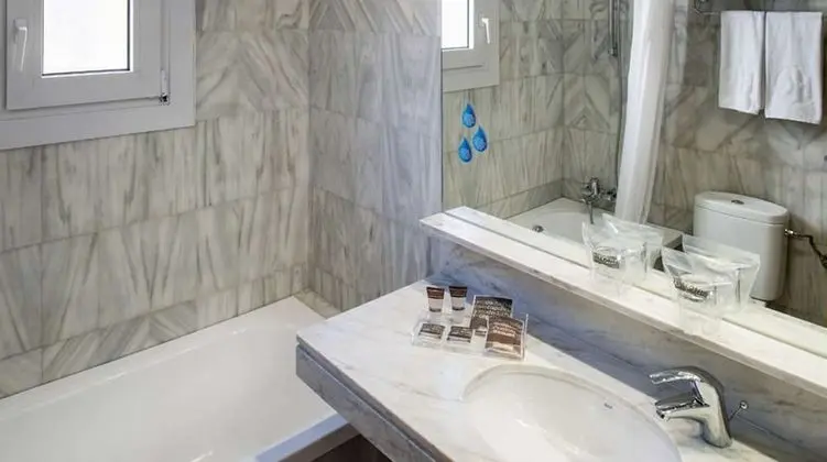 Büyük Yataklı Tek Kişilik Oda, Balkon