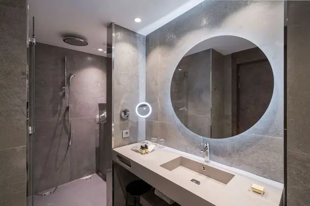 Superior Tek Büyük Yataklı Oda