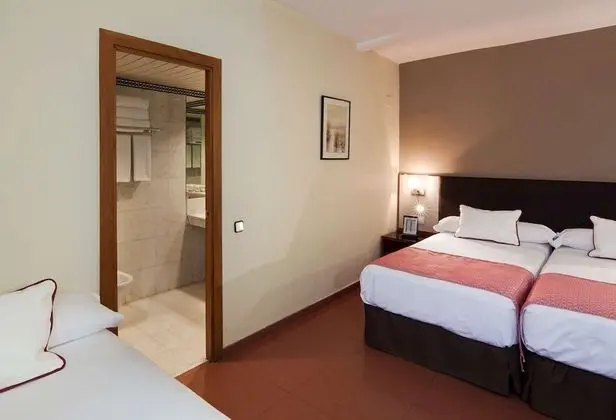 Üç Kişilik Oda (2 adults + 1 children)