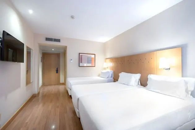 Üç Kişilik Oda (3 Adults)