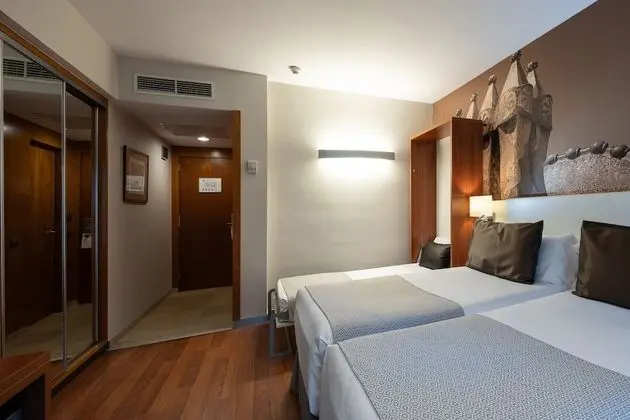 Üç Kişilik Oda (3 Adults)