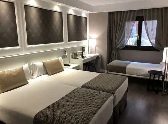 Üç Kişilik Oda (3 adults)