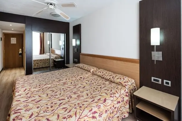 Üç Kişilik Oda (3 adults)