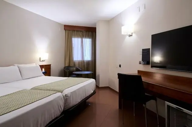 Family Oda (4 adults)