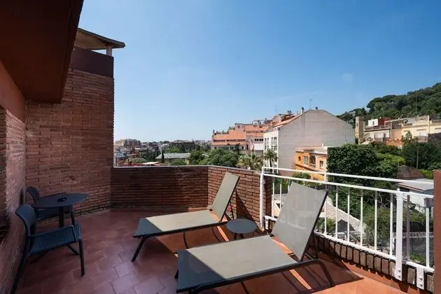 Tek Büyük veya İki Ayrı Yataklı Oda, Teras