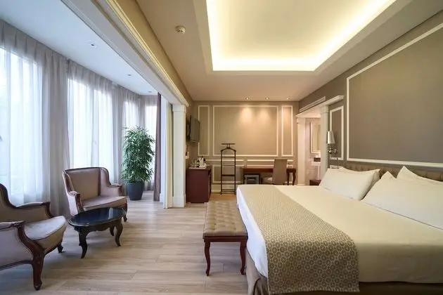 Junior Süit (Single use)