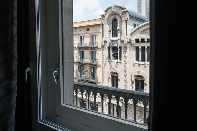 Tek Büyük Yataklı Oda, Balkon
