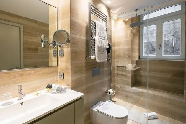Deluxe Büyük Yataklı Tek Kişilik Oda